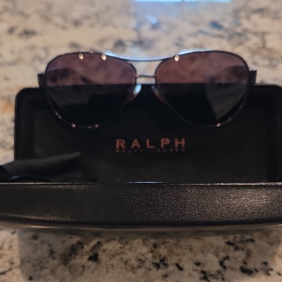 Ralph Lauren Polarized Aviator Sunglasses For Women - Picture 1 of 9